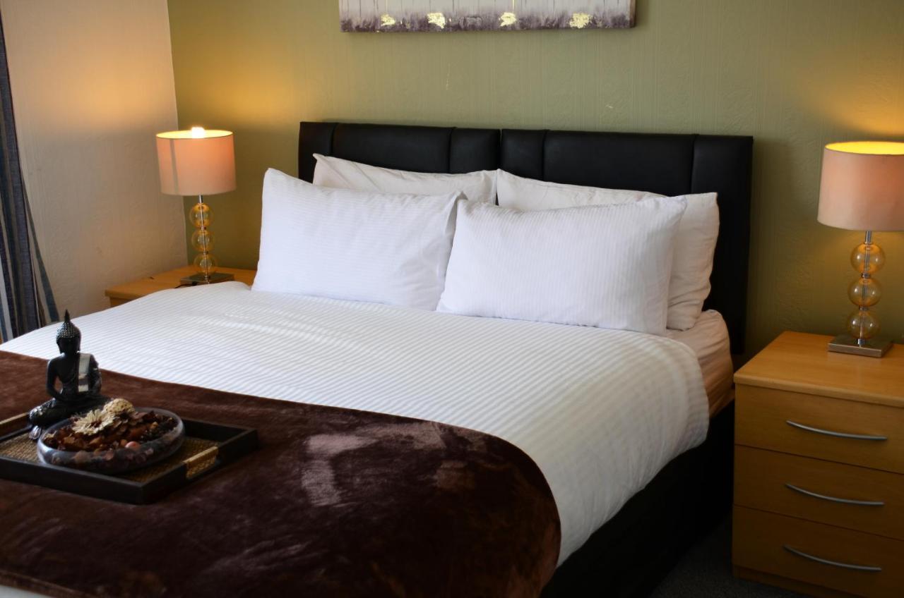 Sm Dreams Unlimited Serviced Accommodation- Stanwell-Staines-Heathrow Zewnętrze zdjęcie